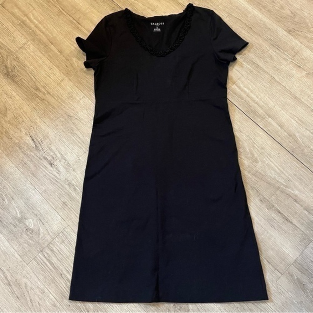 Talbots XS A-line Black Short Sleeve Dress